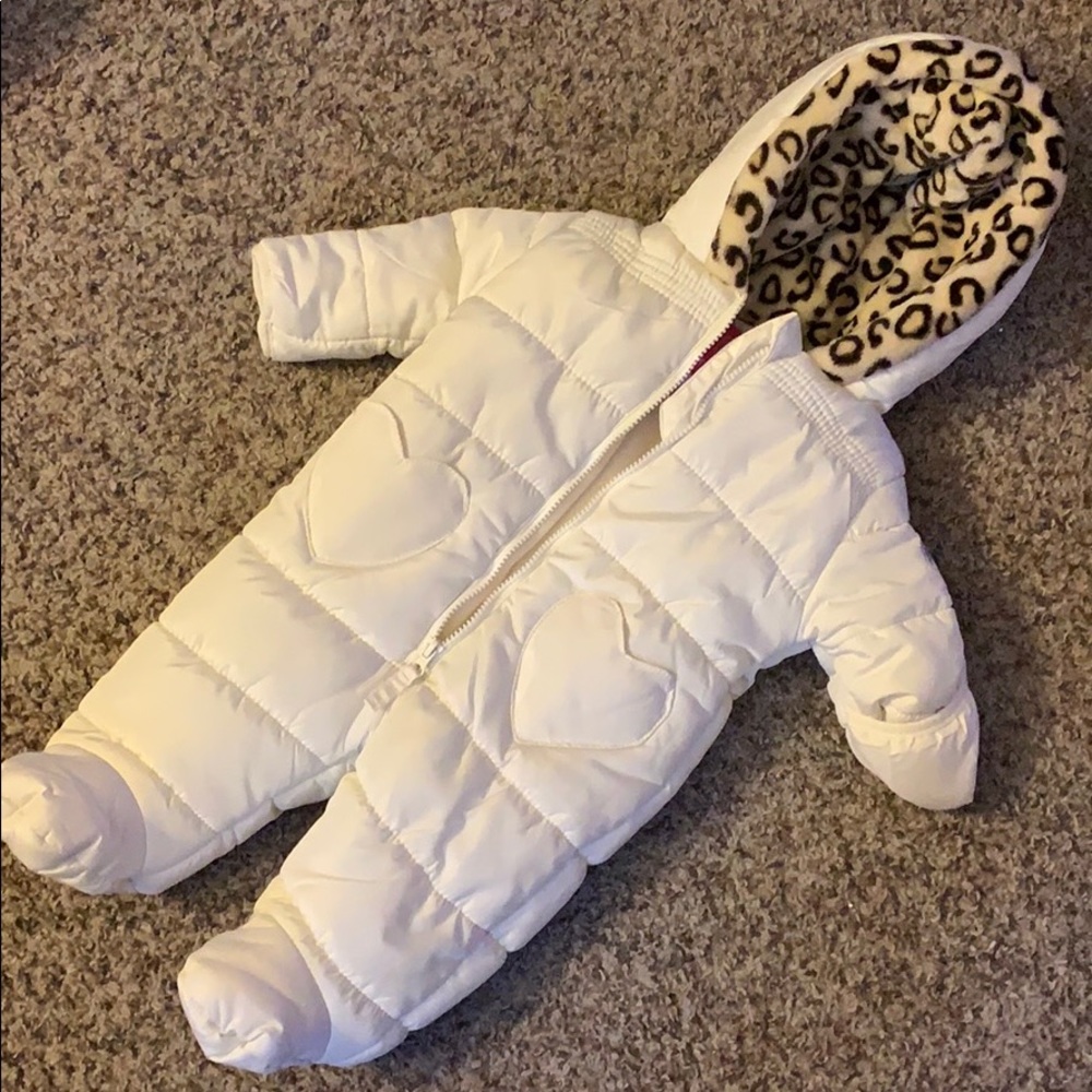 Baby Girl 6-9 Month Winter Bodysuit